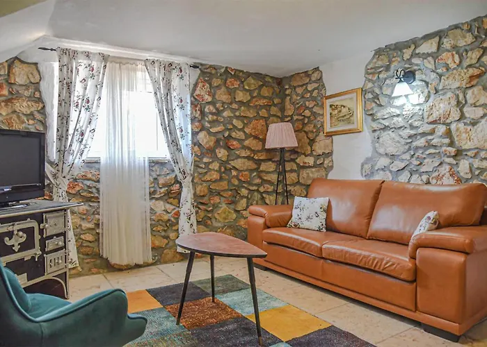 Cozy In Mošćenička Draga