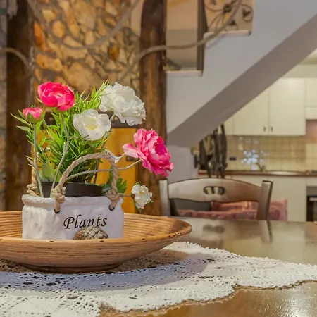 3 Bedroom Gorgeous In *