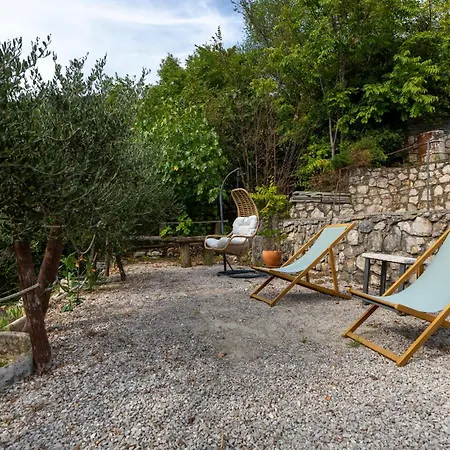 3 Bedroom Gorgeous In Holiday home